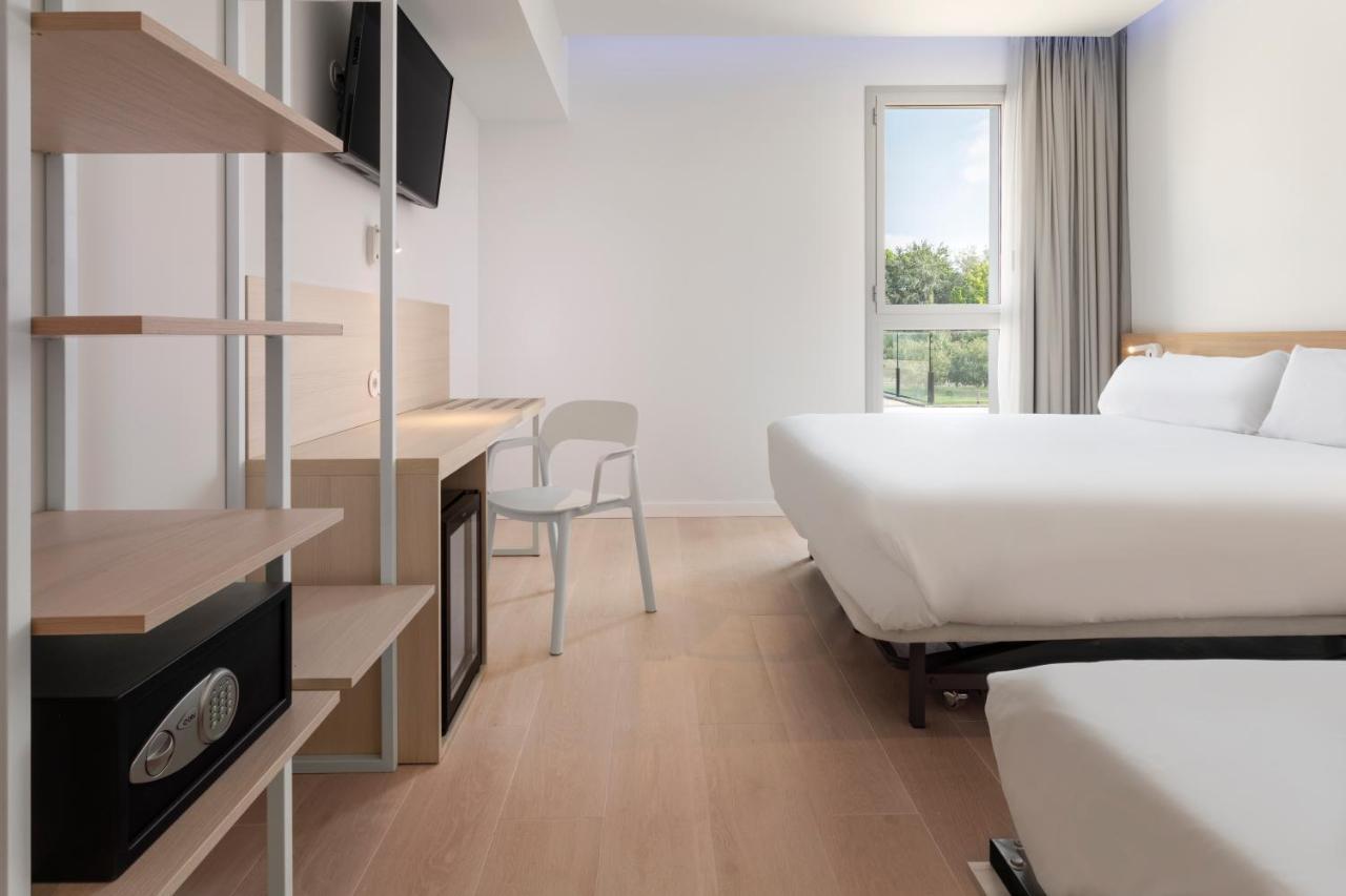 B&B Hotel Lleida Eksteriør bilde